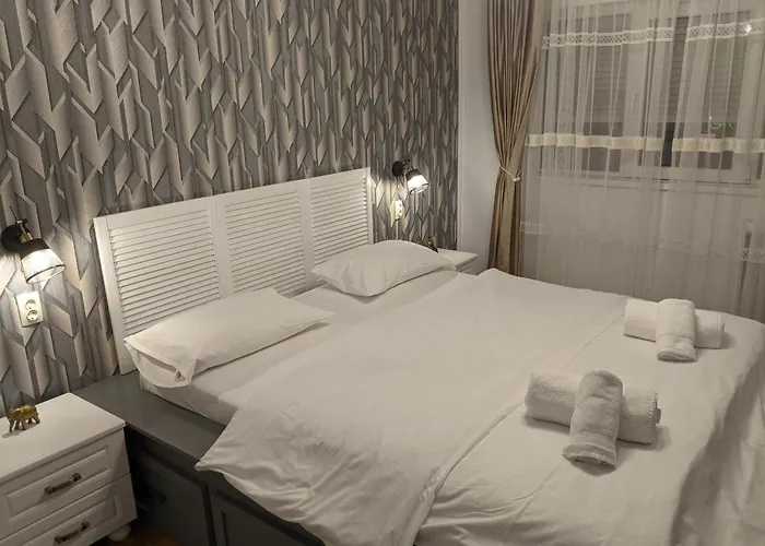 Cozy In The Historic Center