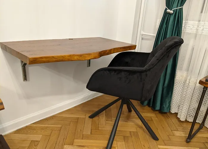 Cozy In The Historic Center דירה